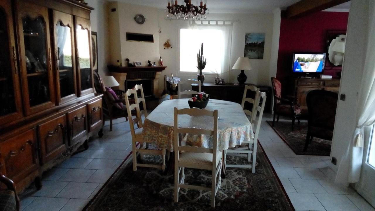 Les Hortensias Saint-Pierre-de-Plesguen Екстериор снимка